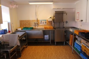 Profi-Küche im schwedischen Gruppenhaus am See Vägsföjors Herrgåard